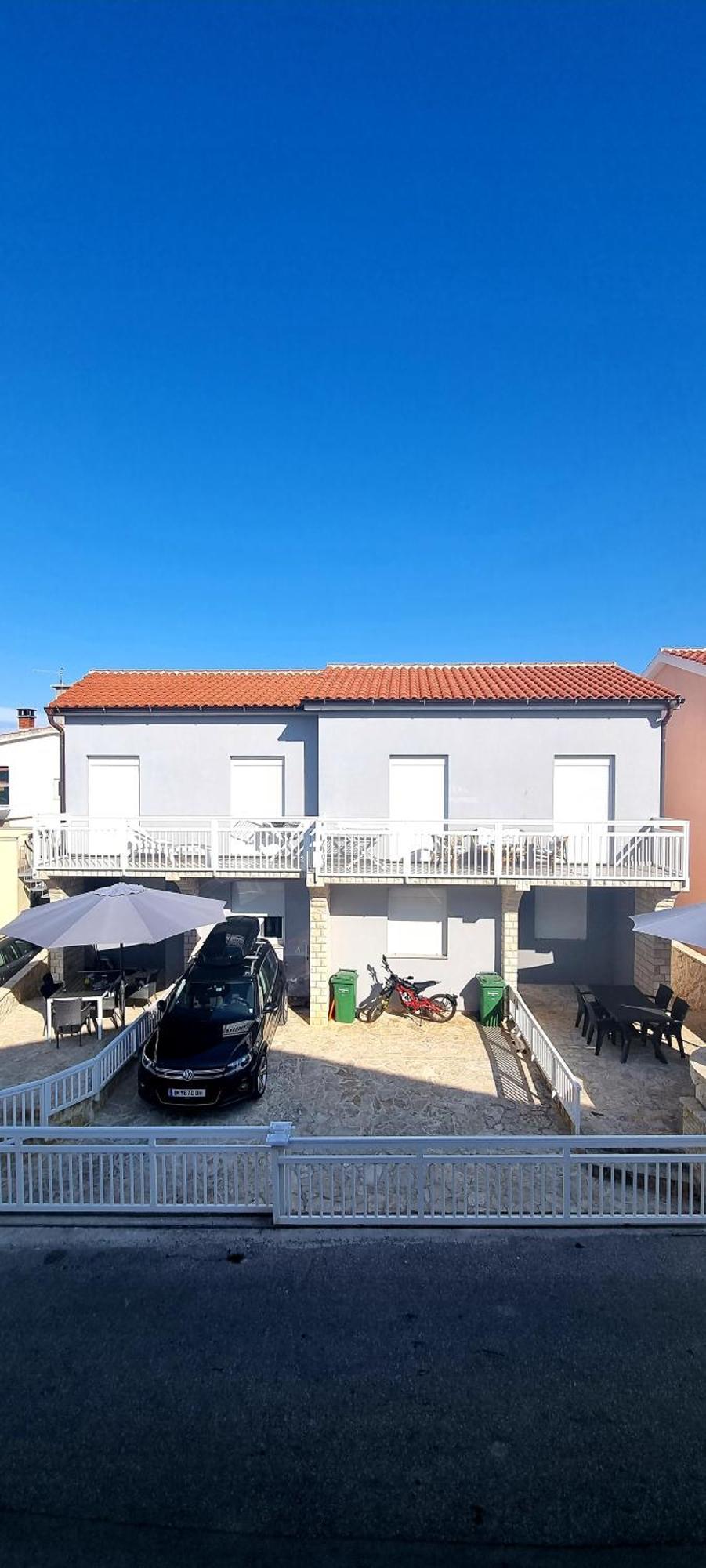 Apartment Alexandra Vir Exterior photo